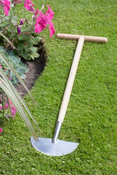 Burgon Ball RHS Half Moon Lawn Edger