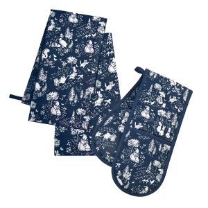 double oven glove and tea towels set with blue rabbit design