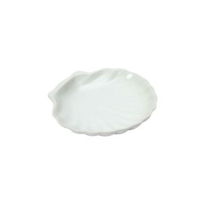 White shell-shaped dish made from porcelain.